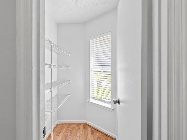 52 Woodcock Dr — Photo 15