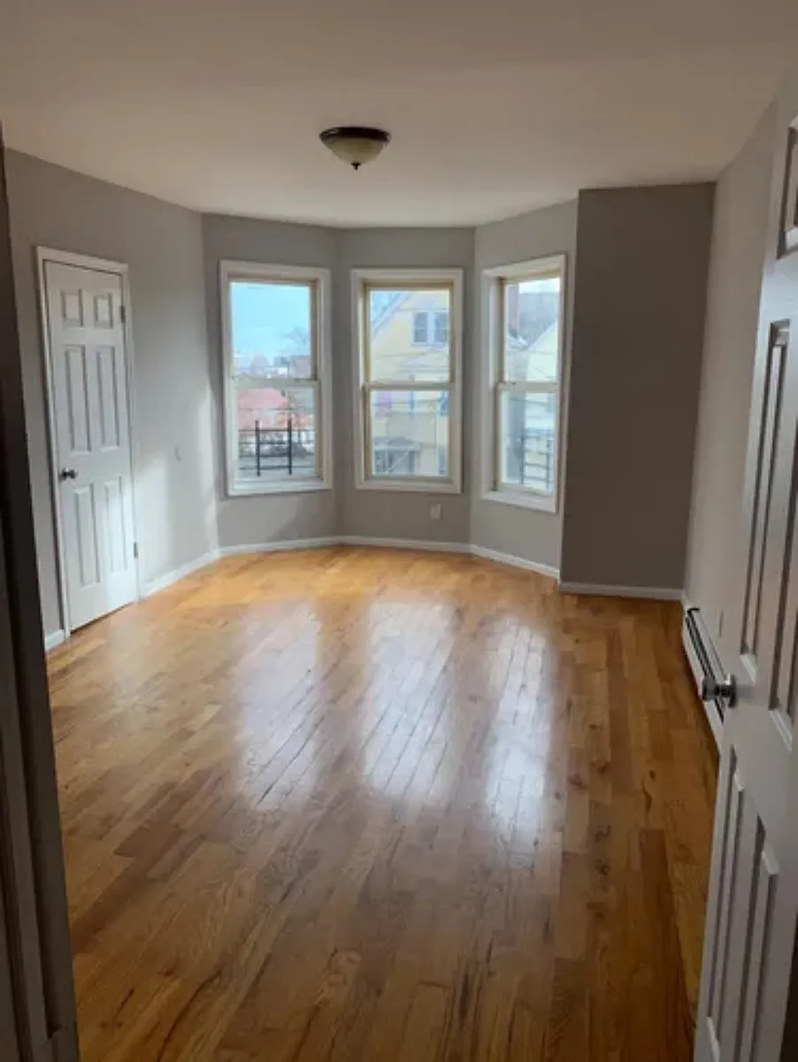 Building Photo - 149 Fairmount Ave #1