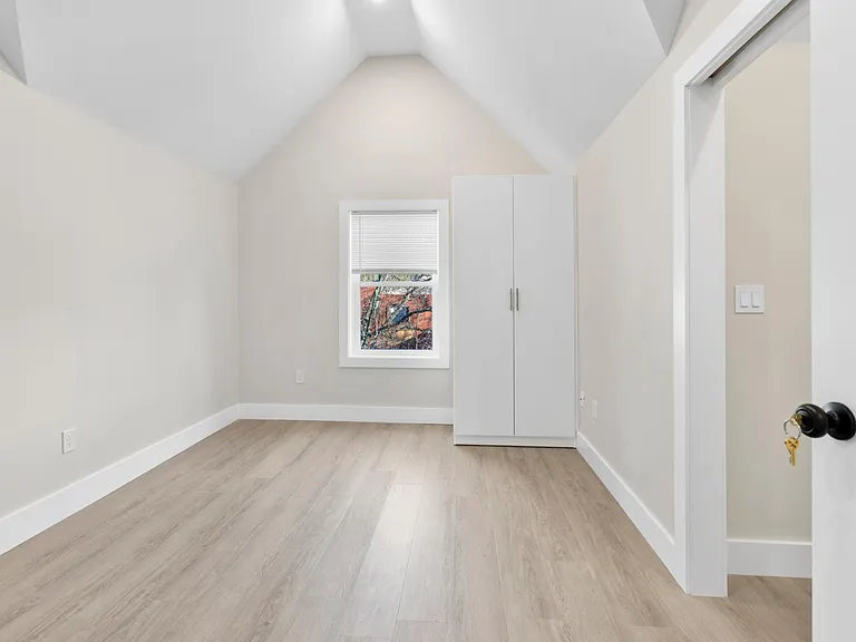 135 Harrishof St #3 — Photo 15