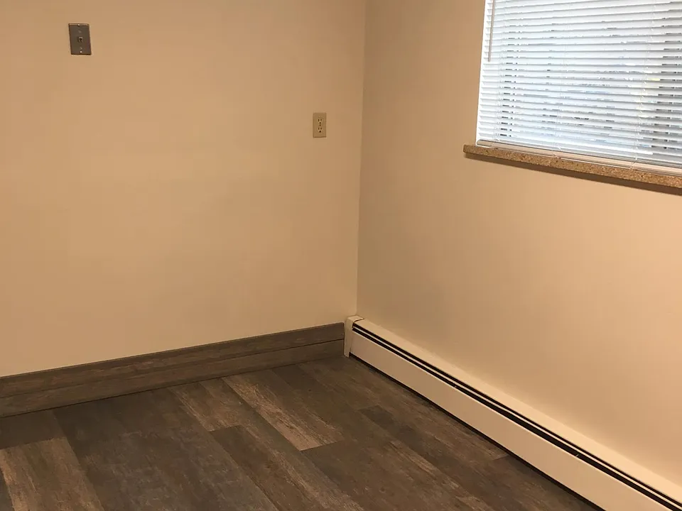 Kitchen eat in area