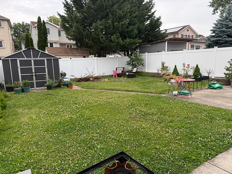 191 Lincoln Ave #1 — Photo 8