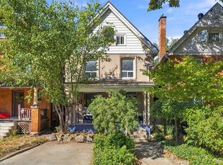 98 Sanford Ave S, Hamilton, ON L8M 2G8