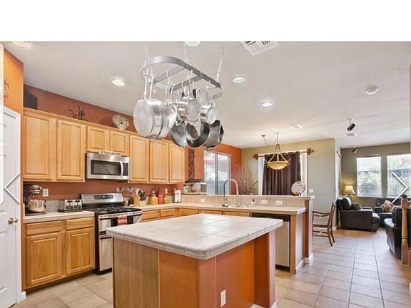 4th image of 5064 Kokomo Dr