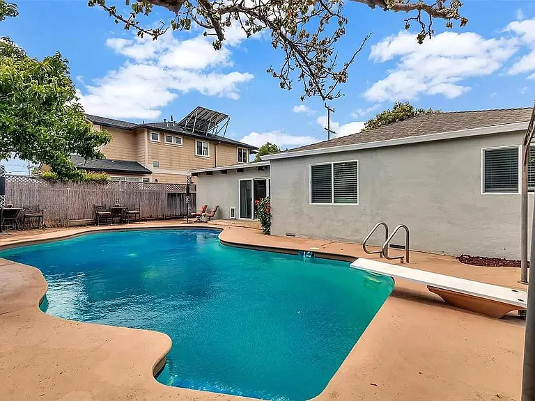 4836 Driftwood Dr — Photo 25