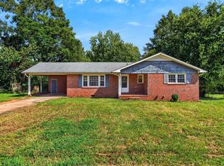 151A Woodhaven Dr, Spartanburg, SC 29307