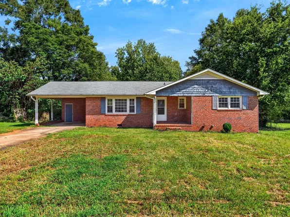 151A Woodhaven Dr, Spartanburg, SC 29307