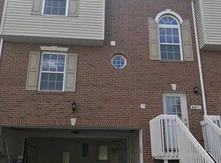 6211 Elter Ct, Pittsburgh, PA 15209