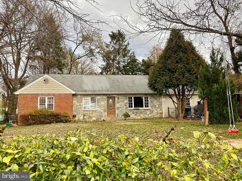 1st image of 4123 Meadow Ct