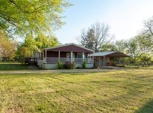112 SE Front St, Leonard, TX 75452