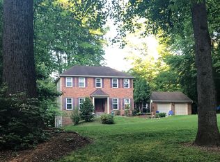 11005 Highridge St, Fairfax Station, VA 22039