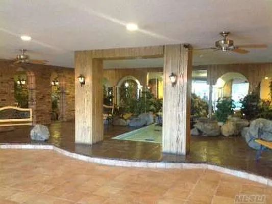 Sold by Better Homes & Gardens FH Realty | media 5