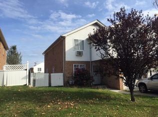 300 Castle Hill Ave, Bronx, NY 10473