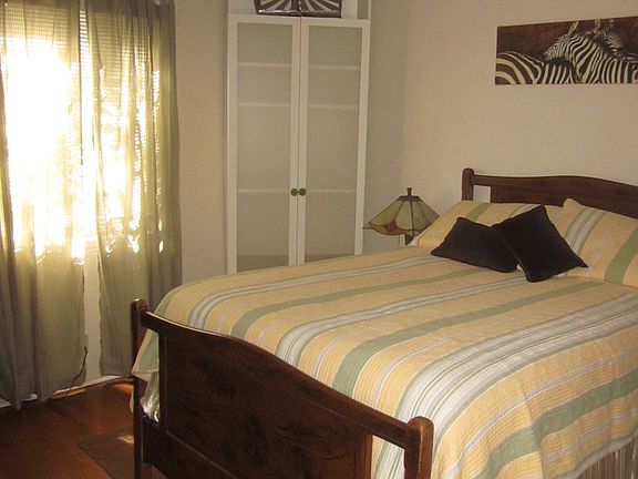 3rd image of 2806 N Tucson Blvd APT 1