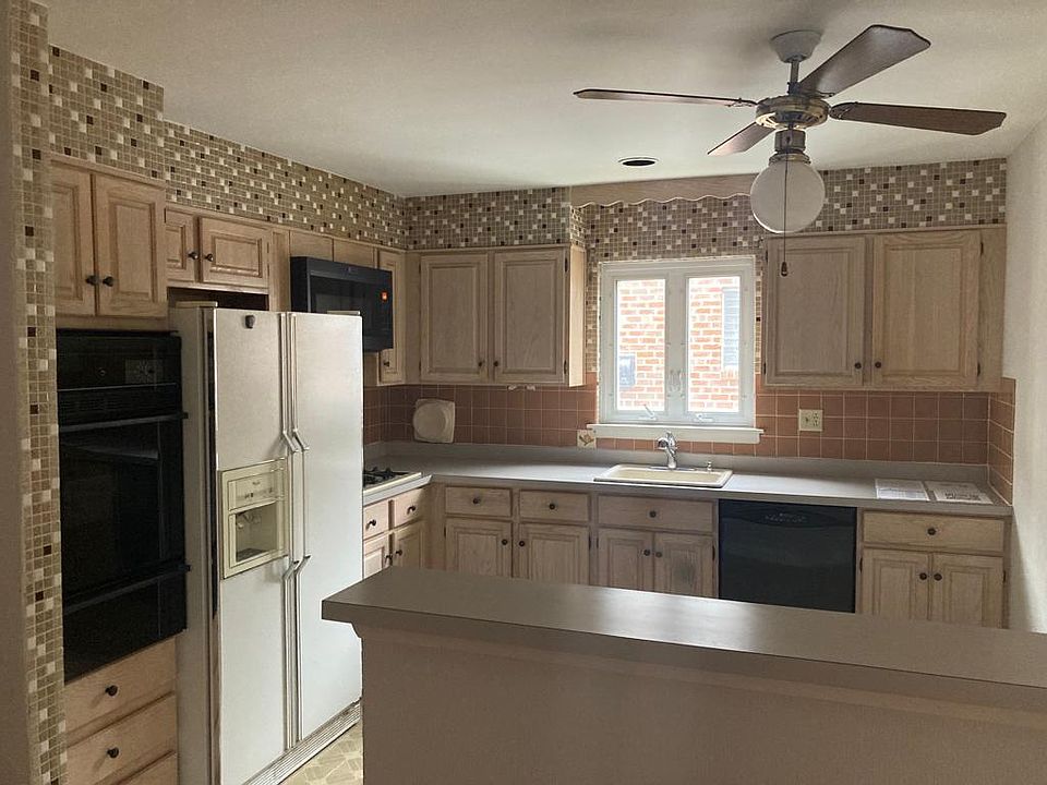 1st image of 7802 Summerdale Ave #1
