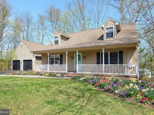 33 Harrison Dr, East Berlin, PA 17316