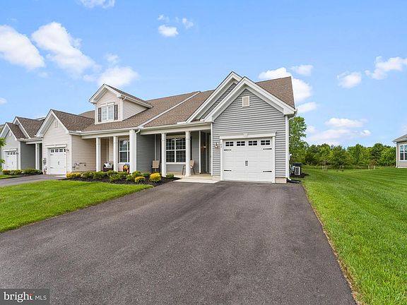 3rd image of 43 Queensferry Dr