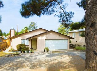 725 G St, Ramona, CA 92065