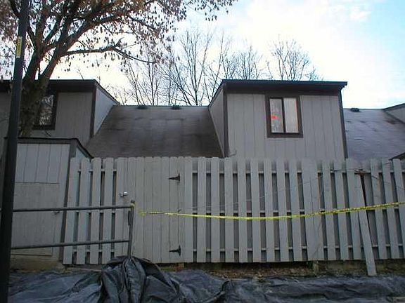 3rd image of 7915 E Benjamin Dr #E