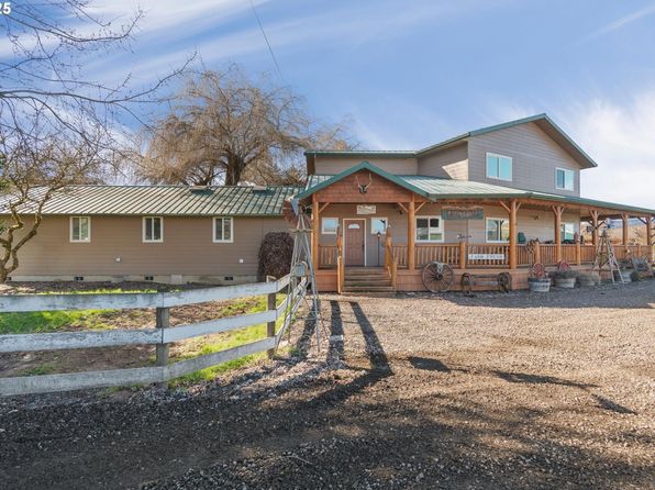 78098 Erickson Dike Rd, Clatskanie, OR 97016