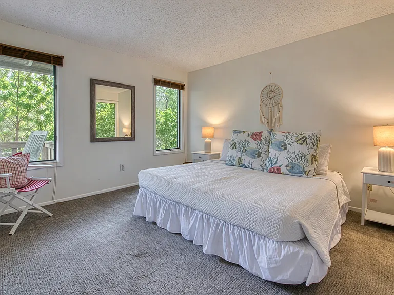 16 Elm Ln — Photo 6
