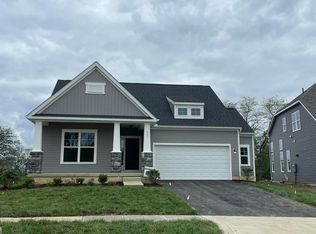 401 Cherry Hls, Commercial Point, OH 43116