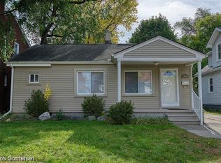861 W Lewiston Ave, Ferndale, MI 48220