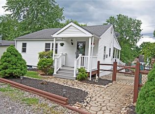 2460 Ankeny Dr, Gibsonia, PA 15044