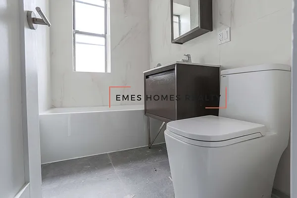 Rented by Emes Homes Realty LLC | media 17