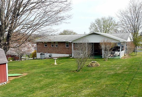 4th image of 207 Meridale Dr