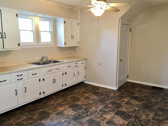 2nd image of 228 Boyleston Ave