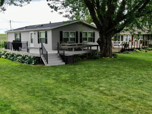 1831 Page Ave, Clarion, IA 50525