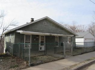 819 Park Ave, Hannibal, MO 63401