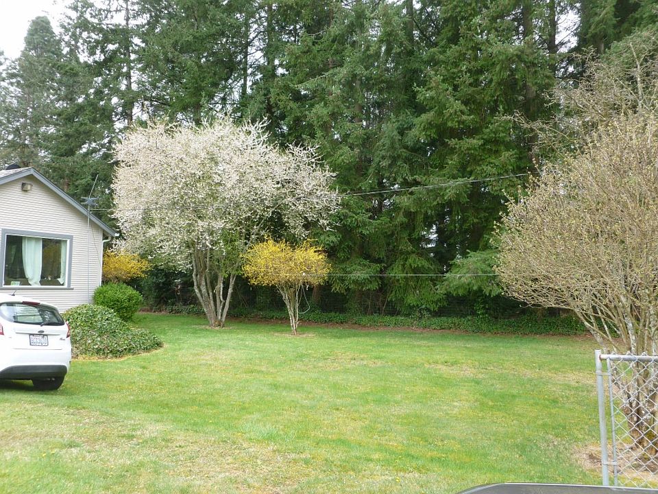 2nd image of 1216 80th St E