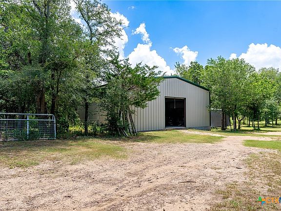 4th image of 7152 Taylorsville Rd