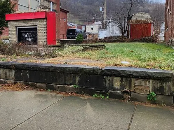 2314 Chapline Street, Wheeling, WV 26003