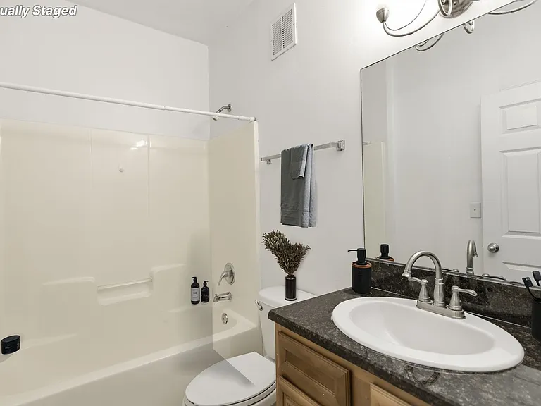 Timber Ridge Townhomes — Photo 10