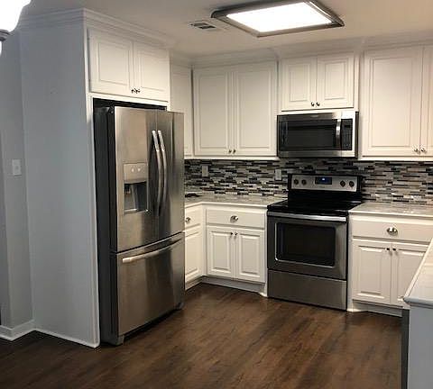 5th image of 306 Woodland Dr