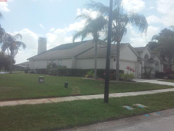 3rd image of 627 Cedar Forest Cir