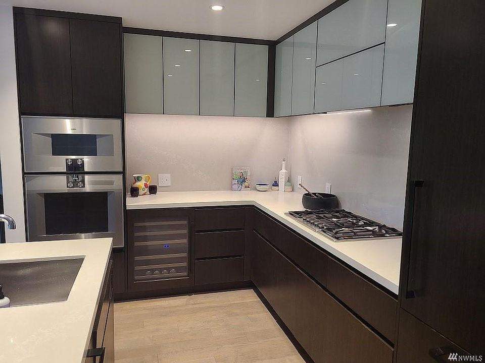 1st image of 188 Bellevue Way NE #1304