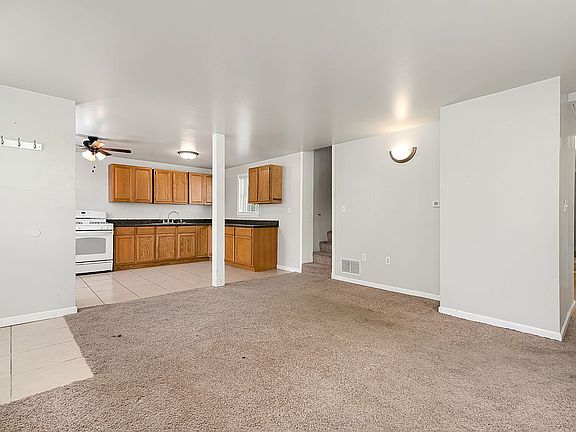 5th image of 521 Pearl Ave