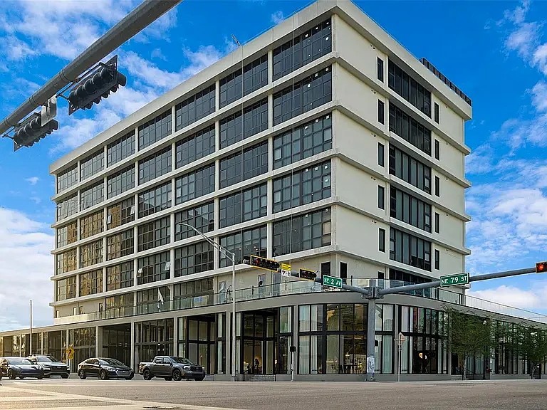 7900 NE 2nd Ave #8 — Photo 9