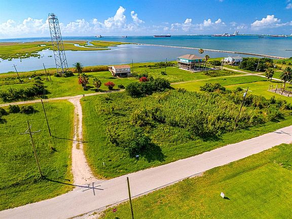 3rd image of 1830 Galveston Ave Lot 13