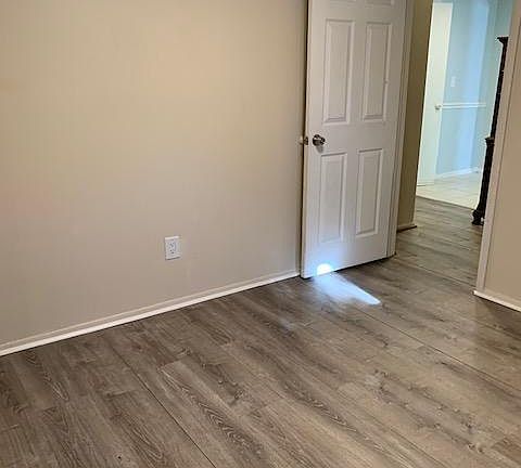 5th image of 37 Mendolia Ct