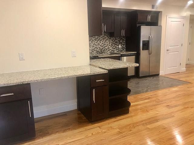 1st image of 95 N Walnut St APT 102