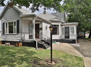 107 W 2nd Ave, Garnett, KS 66032