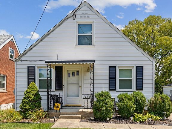 2nd image of 7376 Richmond Ave