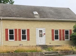 89 Friend St, Gloucester, MA 01930