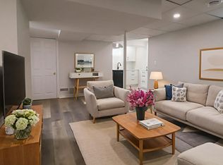 161 Louth St #3, Saint Catharines, ON L2S 2R4
