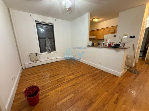 9016 4th Ave APT 1R