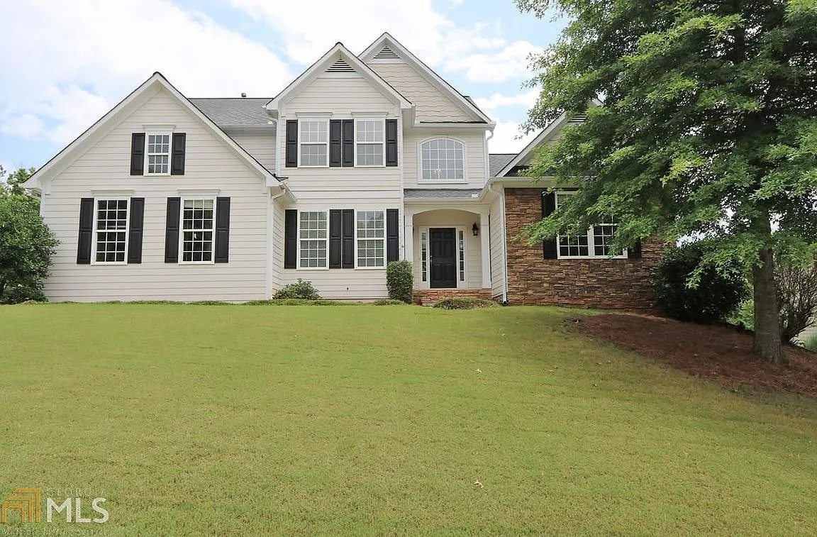 1035 Forest Creek Dr photo 1